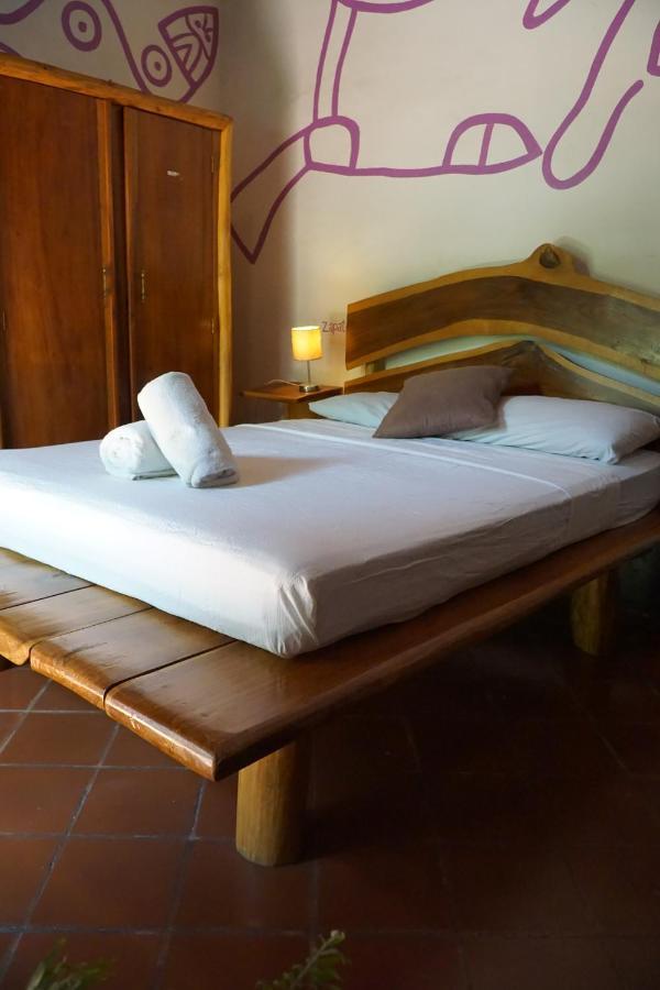 Cueva Nica Hotel Granada Buitenkant foto